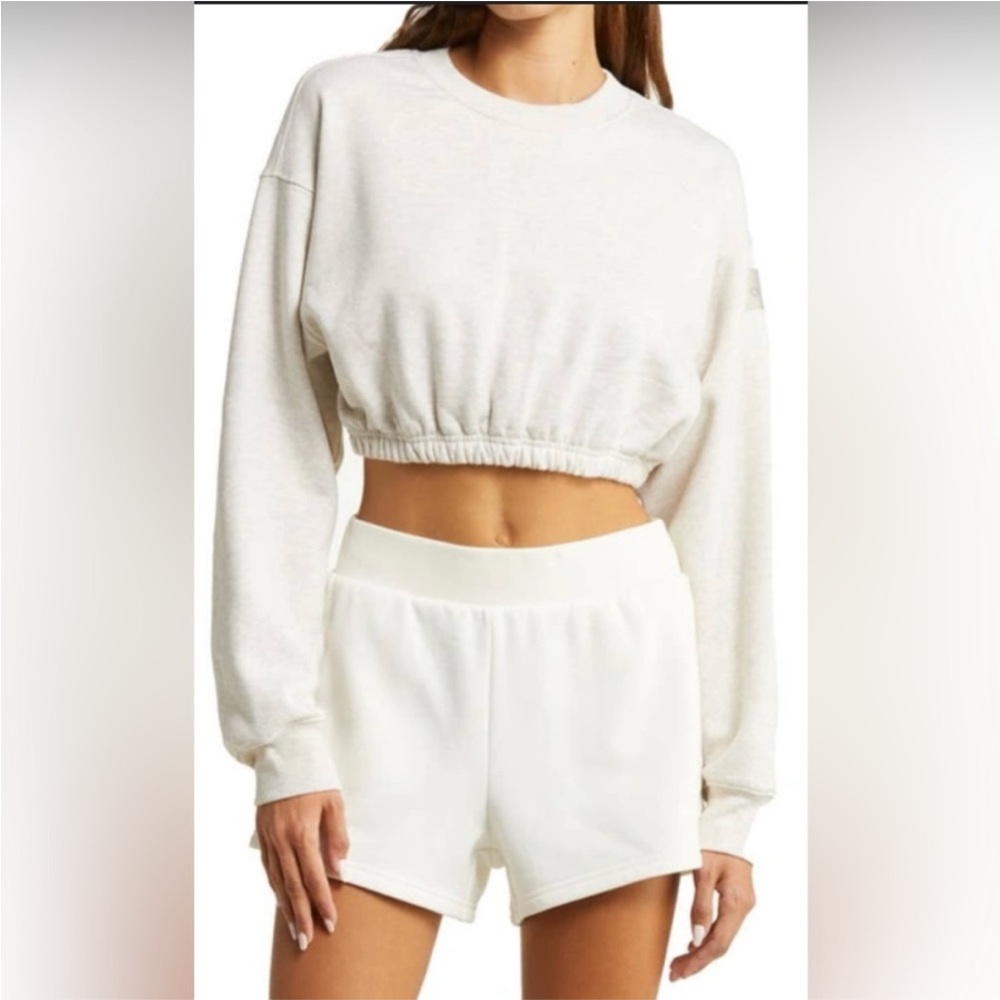 Aloe devotion crew pull over